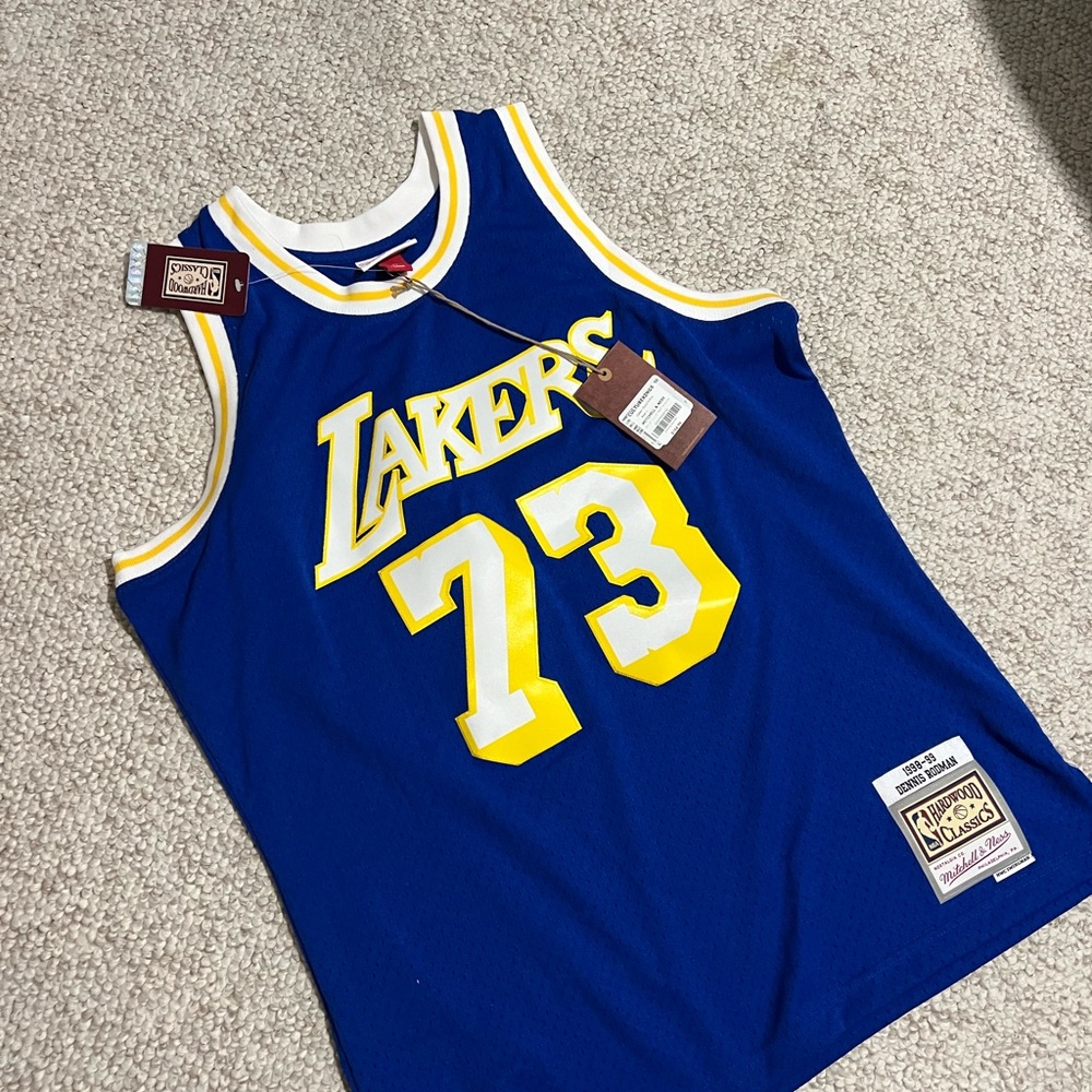 Dennis Rodman Jersey large. Blue and yellow from culture kings